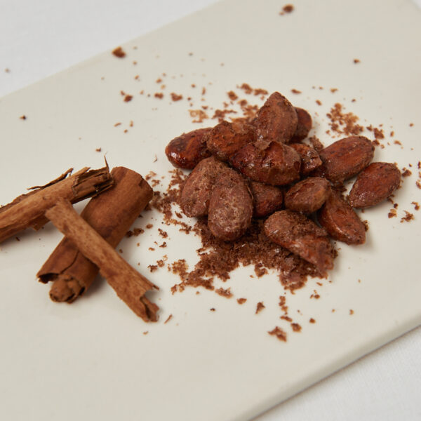 Kross, süß und voller winterlicher Wärme – der perfekte Snack oder Topping für dein Porridge, Joghurt oder Dessert.